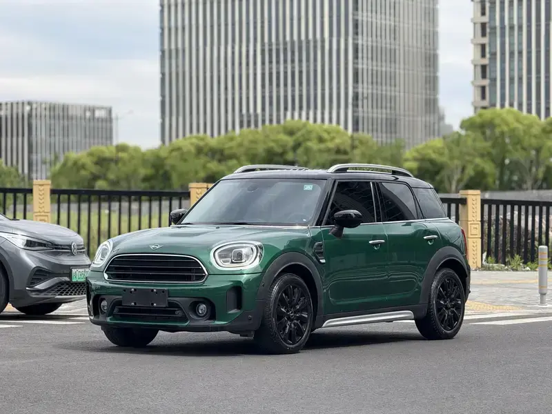 2021 Mini Countryman с пробегом 30 000 км