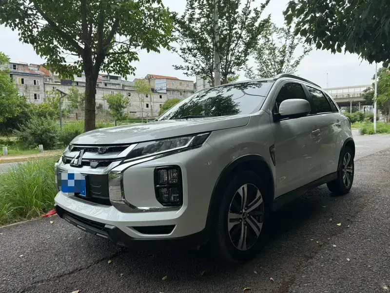 2020 Mitsubishi ASX с пробегом 21 000 км