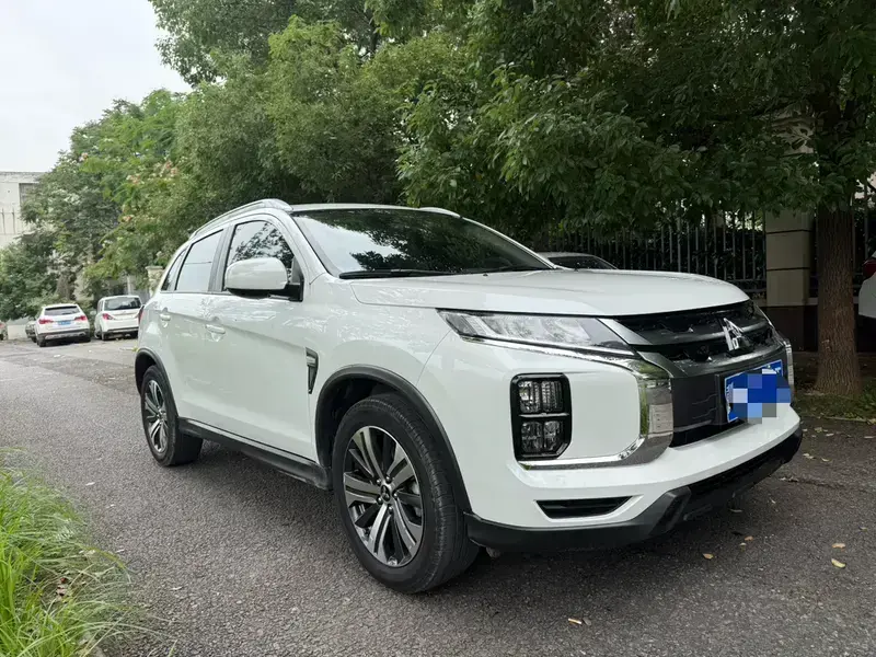 2020 Mitsubishi ASX с пробегом 21 000 км