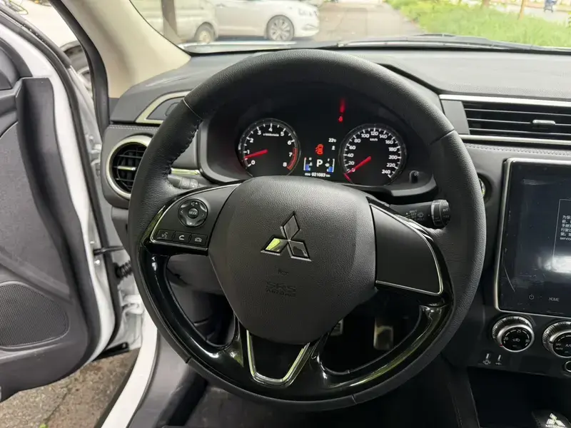 2020 Mitsubishi ASX с пробегом 21 000 км