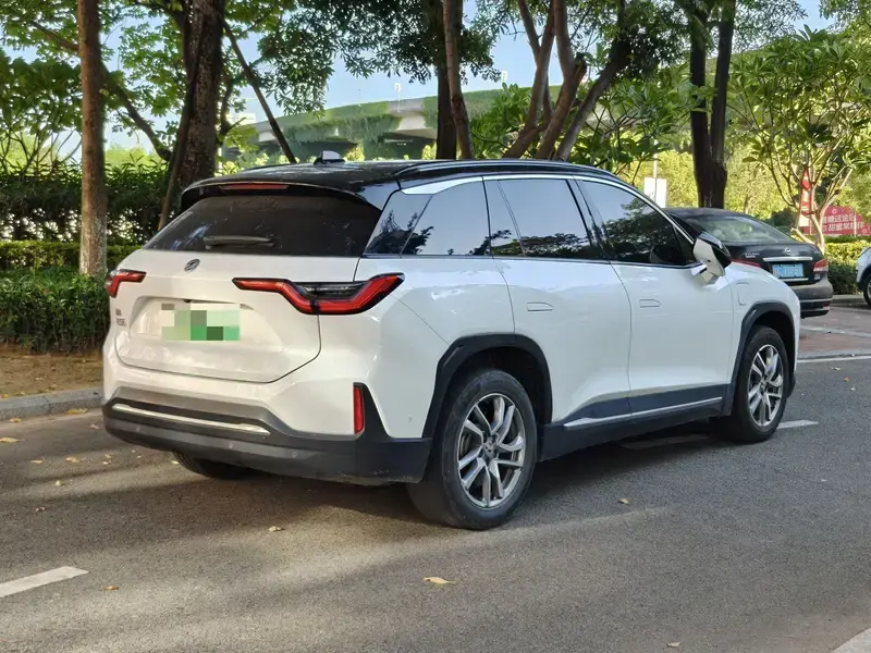 2019 Nio ES6 с пробегом 140 000 км