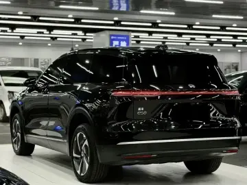 2023 Nio ES8 с пробегом 70 000 км
