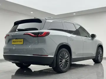 2020 Nio ES8 с пробегом 103 300 км