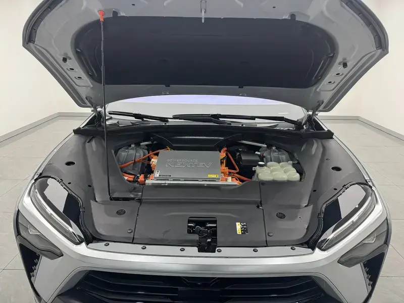 2020 Nio ES8 с пробегом 103 300 км