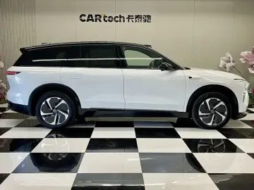 2023 Nio ES8 с пробегом 71 500 км