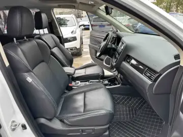 2019 Mitsubishi Outlander с пробегом 91 000 км