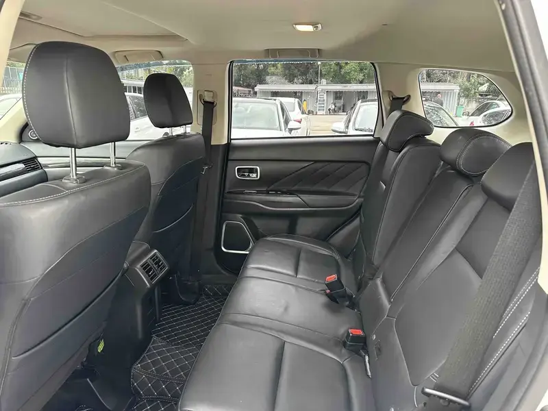 2019 Mitsubishi Outlander с пробегом 91 000 км