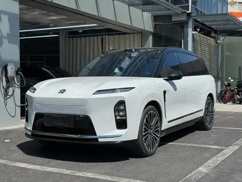 2026 Nio ES8 с пробегом 7 700 км