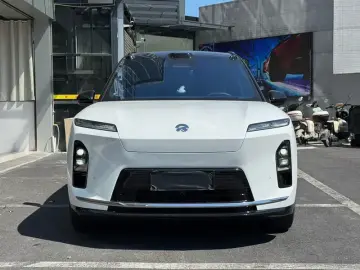 2026 Nio ES8 с пробегом 7 700 км