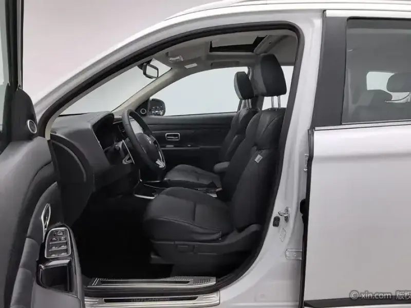 2019 Mitsubishi Outlander с пробегом 91 900 км