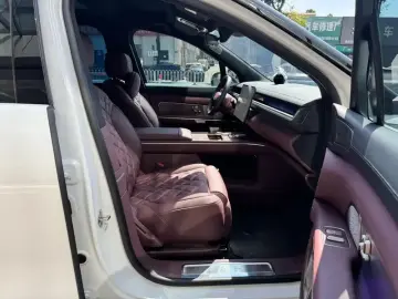 2026 Nio ES8 с пробегом 7 700 км
