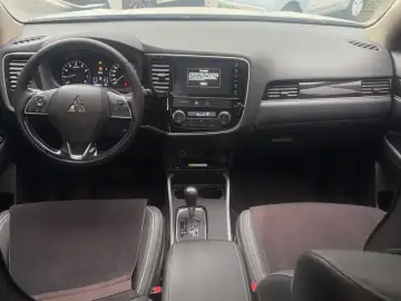 2021 Mitsubishi Outlander с пробегом 34 900 км