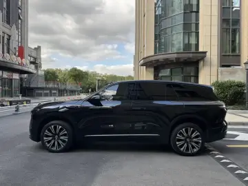 2024 Nio ES8 с пробегом 69 000 км