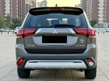 2019 Mitsubishi Outlander с пробегом 60 000 км