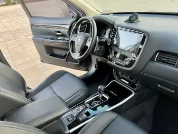 2019 Mitsubishi Outlander с пробегом 60 000 км