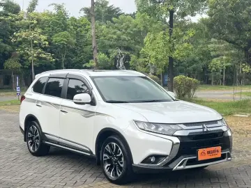 2019 Mitsubishi Outlander с пробегом 107 000 км