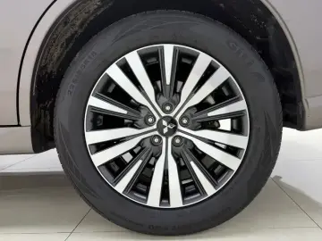 2021 Mitsubishi Outlander с пробегом 30 100 км