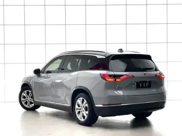 2020 Nio ES8 с пробегом 139 000 км