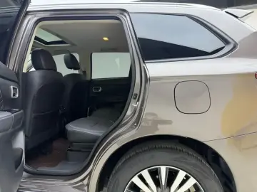 2021 Mitsubishi Outlander с пробегом 30 100 км