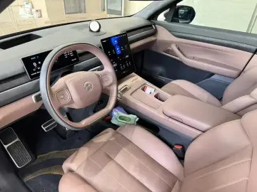 2023 Nio ES8 с пробегом 41 000 км