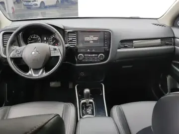 2020 Mitsubishi Outlander с пробегом 97 000 км