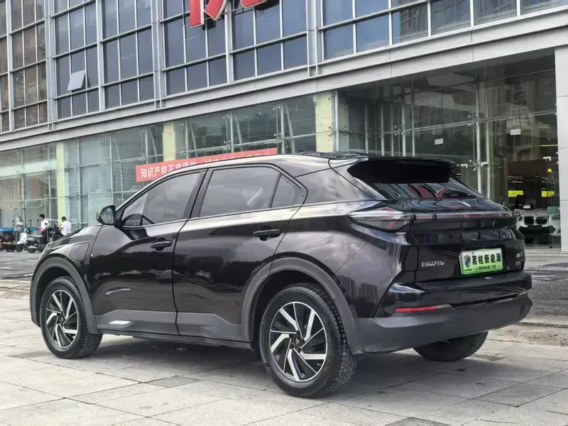2022 Hozon Neta U с пробегом 80 000 км