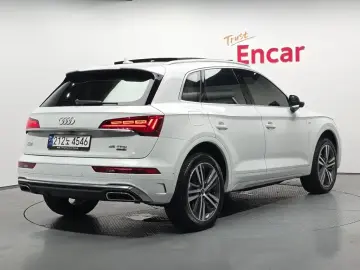 2023 Audi Q5 с пробегом 32 148 км