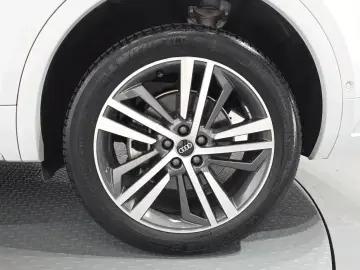 2023 Audi Q5 с пробегом 32 148 км