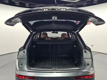 2021 Audi Q5 с пробегом 107 930 км