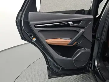 2021 Audi Q5 с пробегом 107 930 км