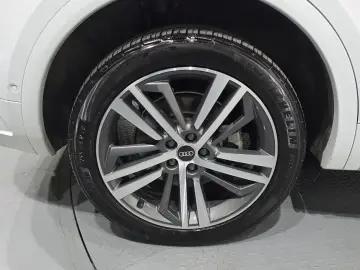 2022 Audi Q5 с пробегом 173 259 км