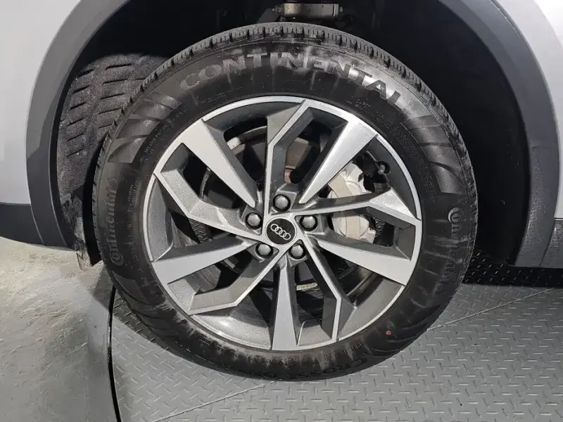2022 Audi Q5 с пробегом 31 956 км