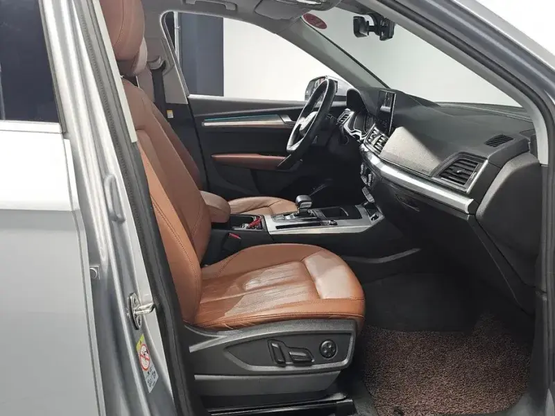 2022 Audi Q5 с пробегом 31 956 км