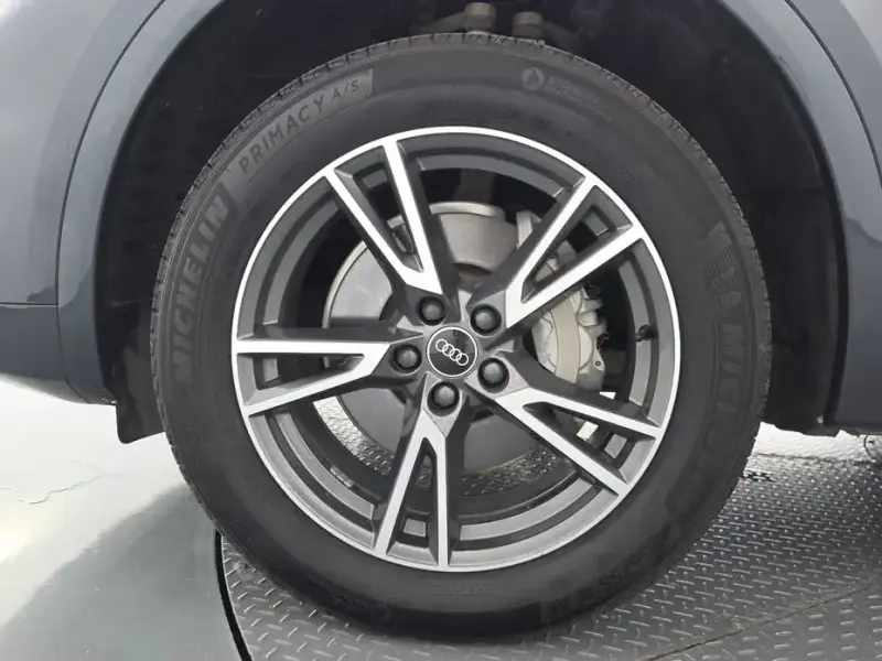 2021 Audi Q5 с пробегом 34 077 км