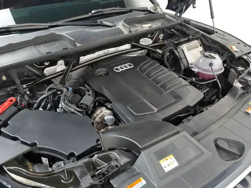 2021 Audi Q5 с пробегом 34 077 км