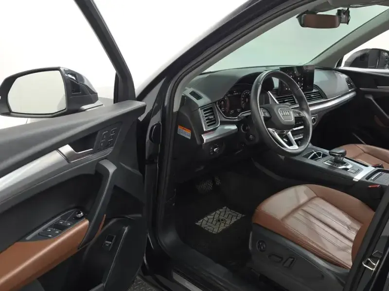 2021 Audi Q5 с пробегом 34 077 км