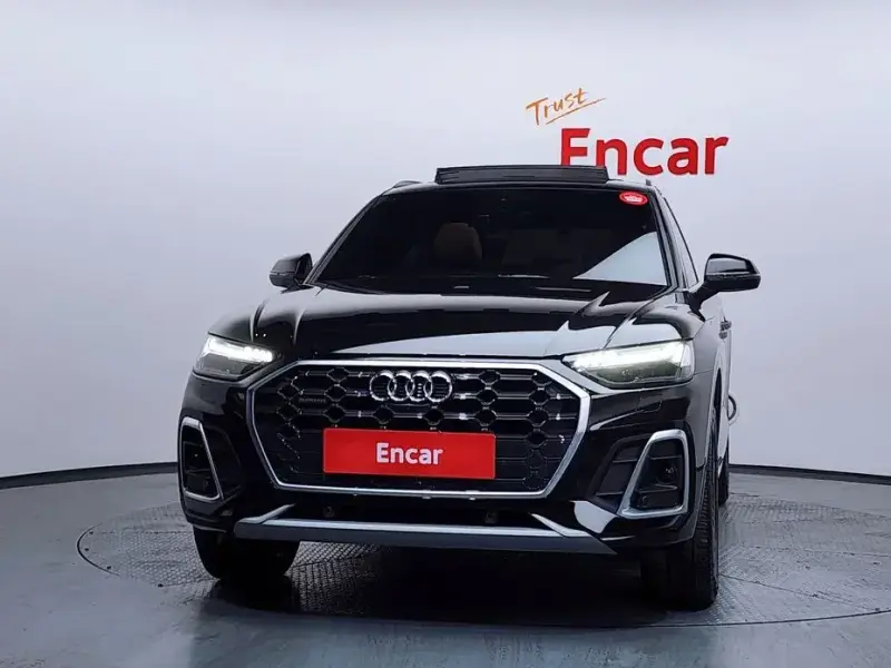 2021 Audi Q5 с пробегом 23 373 км