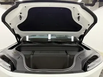 2026 Nio ES9 с пробегом 8 100 км
