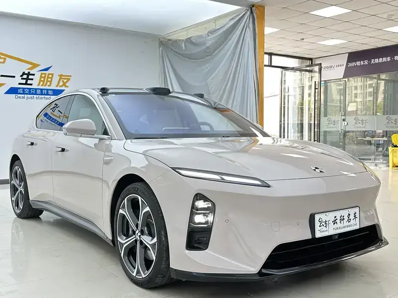 2025 Nio ET5 с пробегом 16 000 км
