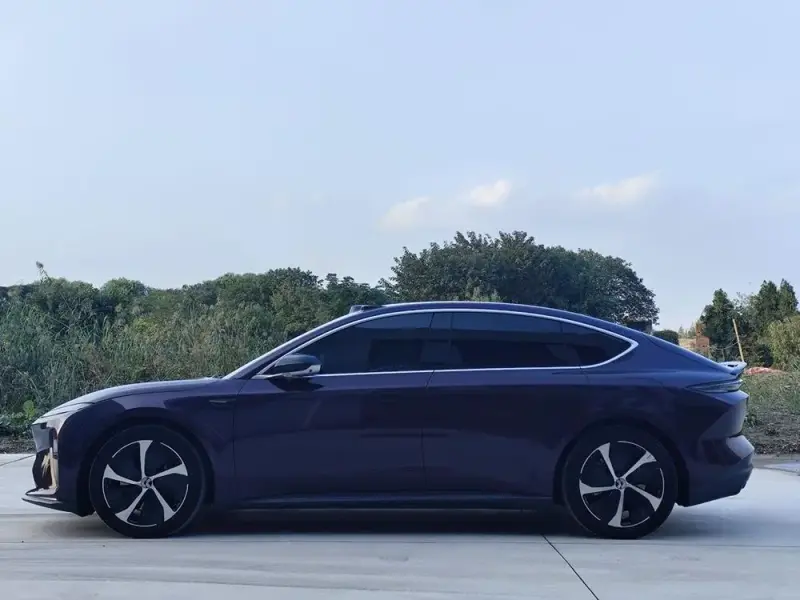 2024 Nio ET5 с пробегом 39 000 км