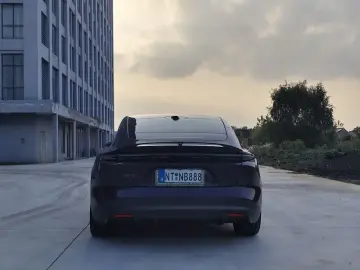 2024 Nio ET5 с пробегом 39 000 км