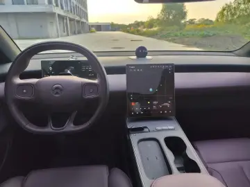 2024 Nio ET5 с пробегом 39 000 км