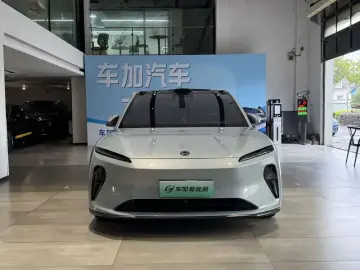 2022 Nio ET5 с пробегом 67 500 км