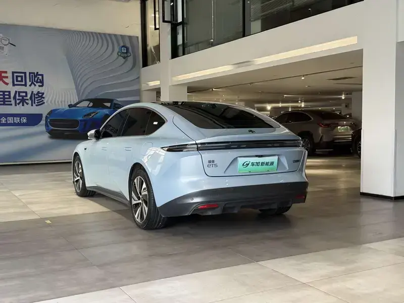 2022 Nio ET5 с пробегом 67 500 км