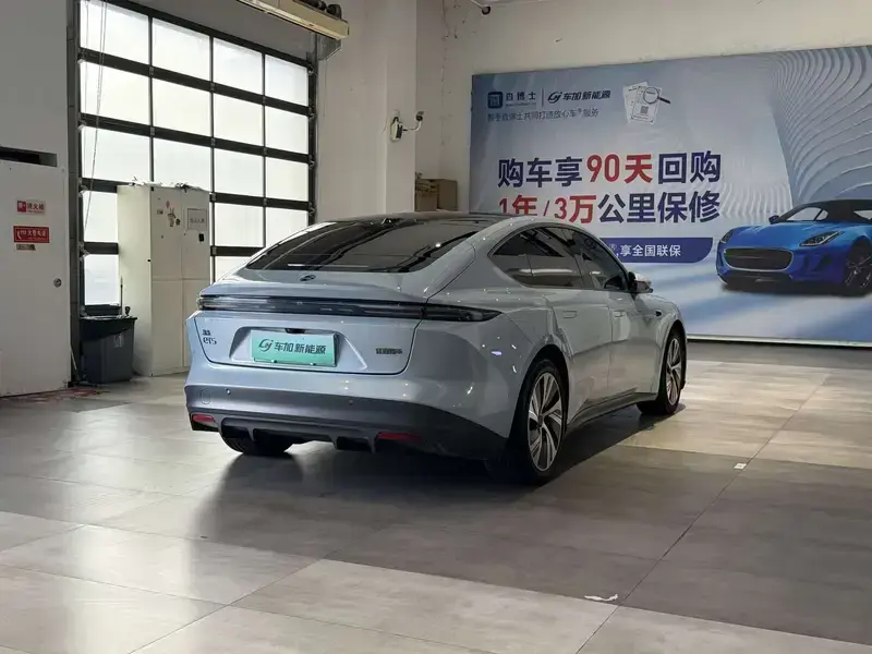 2022 Nio ET5 с пробегом 67 500 км