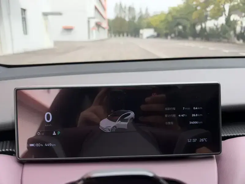 2022 Nio ET5 с пробегом 34 000 км