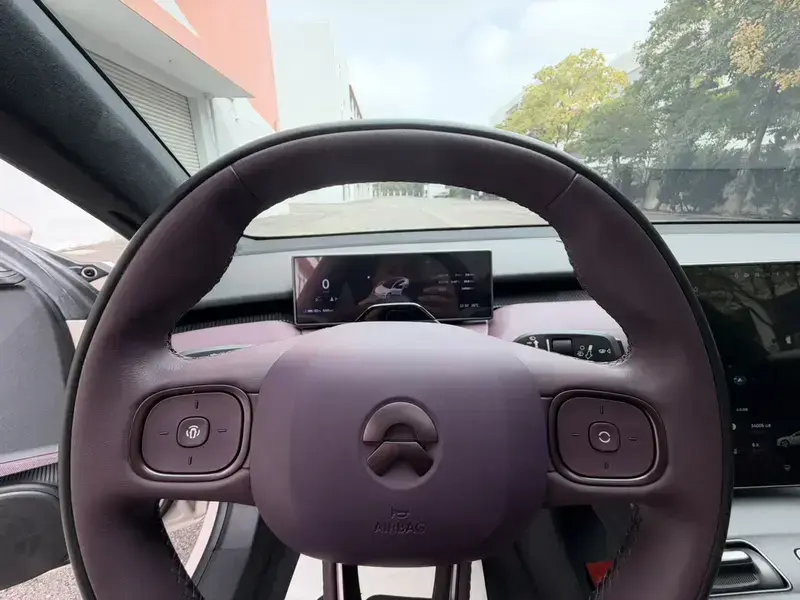 2022 Nio ET5 с пробегом 34 000 км