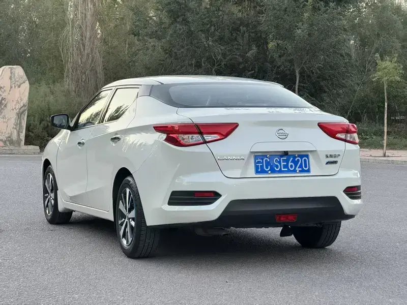 2021 Nissan Bluebird с пробегом 30 000 км