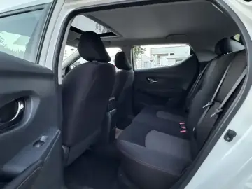 2021 Nissan Bluebird с пробегом 30 000 км