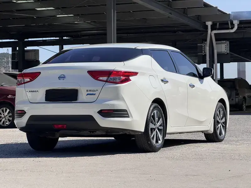 2019 Nissan Bluebird с пробегом 140 000 км